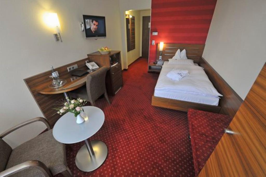 Hotel Nothnagel グリースハイム エクステリア 写真